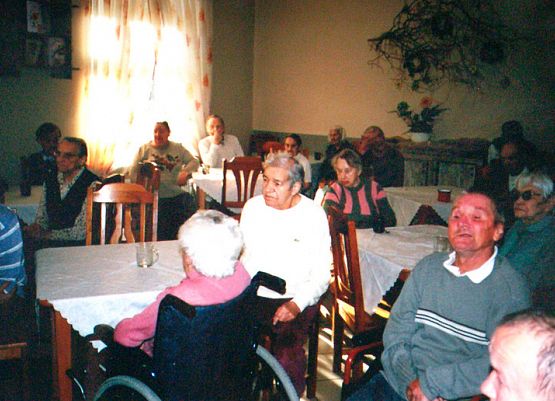 Wizyta młodzieży z Garczegorza z występem poświęconym Janu Pawłowi II grafika