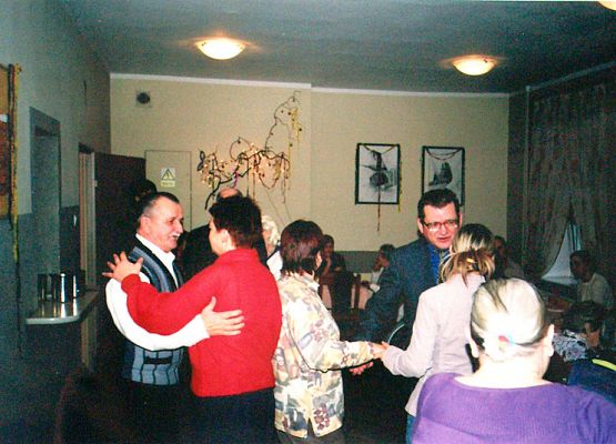 Młodzież z Zespołu Szkół Gospodarki Żywnościowej i Agrobiznesu przybyli z bajkami grafika